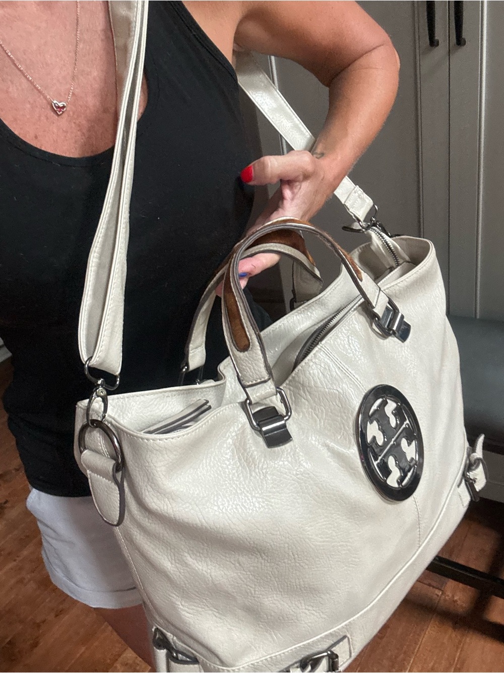 Y2K Tory Burch Leather Souchy Large pebbled leather tote/purse - Picture 15 of 16